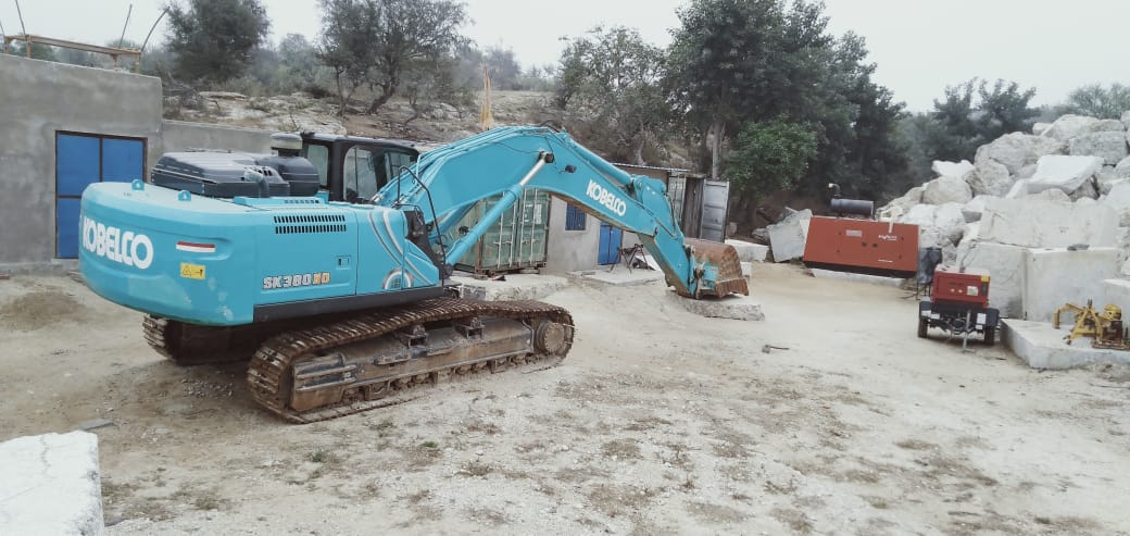 KOBELCO SK380 EXCAVATOR {SOLD}